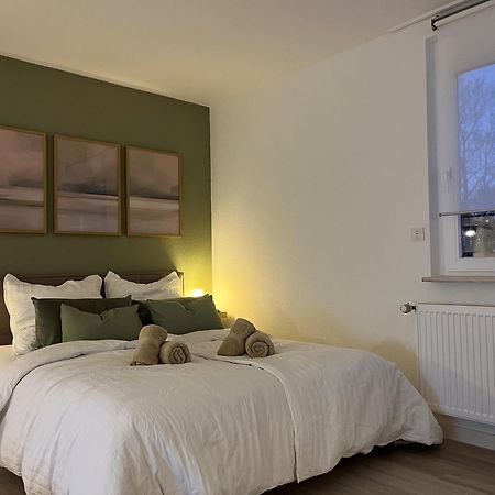 Lubu Stay Central, Cozy, With Workspace And Parking ลุดวิกสบูร์ก ภายนอก รูปภาพ