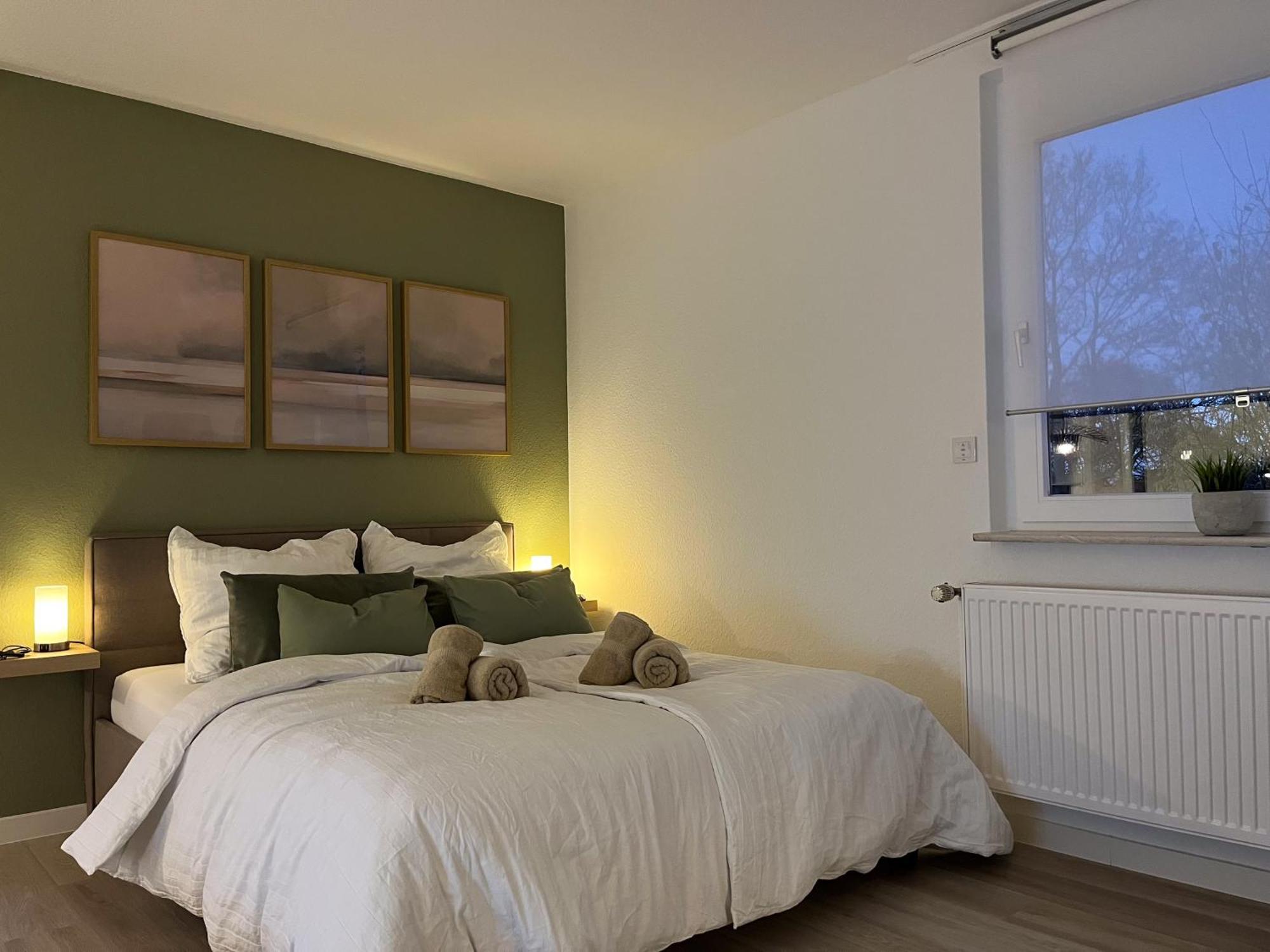 Lubu Stay Central, Cozy, With Workspace And Parking ลุดวิกสบูร์ก ภายนอก รูปภาพ