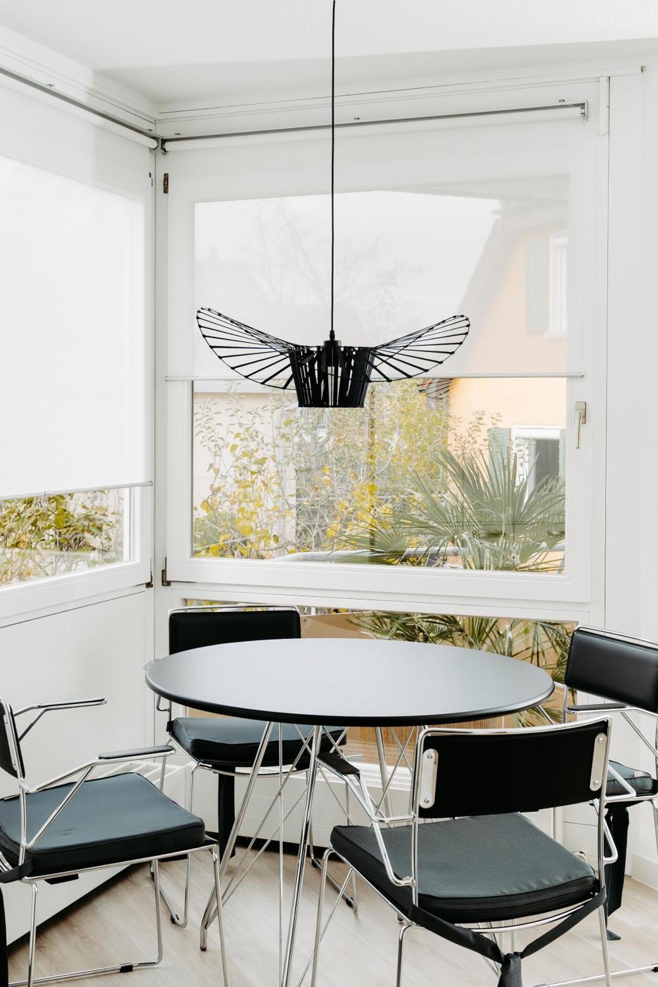 Lubu Stay Central, Cozy, With Workspace And Parking ลุดวิกสบูร์ก ภายนอก รูปภาพ
